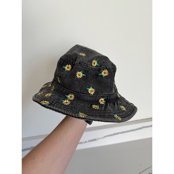 Sunflower Embroidered Bucket Hat American Eagle - Picture 1 of 7